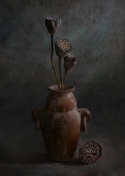 Nature morte rustique au lotus