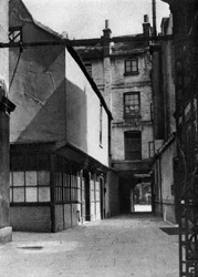 Bâtiments de Calvert, avec une cour typique de l