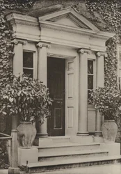 Porte, East Pallant, Chichester (photo n/b)