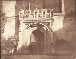 Une ancienne porte au Magdalen College, Oxford