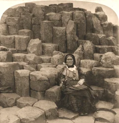 La Chaise des Souhaits, Chaussée des Géants, Irlande, 1897