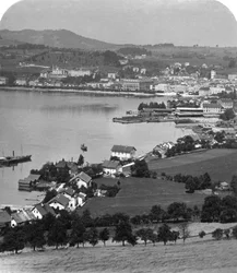 Le front de lac à Gmunden, Salzkammergut, Autriche, c1900s