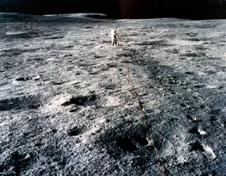Vol spatial habité, USA, Apollo 14 astronaute Edgar Mitchell sur la lune