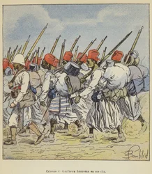 Colonne de tirailleurs haoussas en marche
